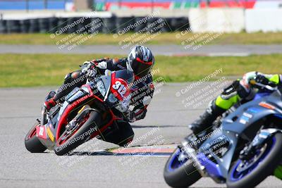 media/Mar-19-2022-Fastrack Riders (Sat) [[4e7522d738]]/Level 5 Race/Turn 6/